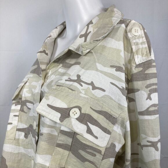 Sanctuary Shirt Jacket Womens Sz L Beige Camo Print Over Size Collared Button Up - Picture 2 of 9